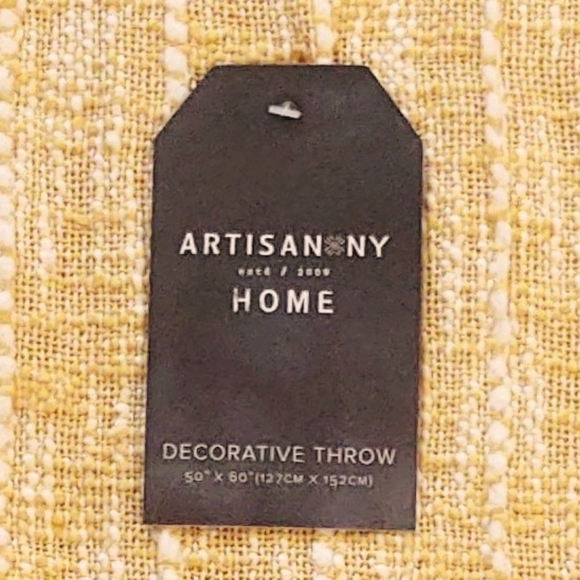 🎁ARTISAN NY HOME Decorative Throw Blanket - Picture 3 of 7